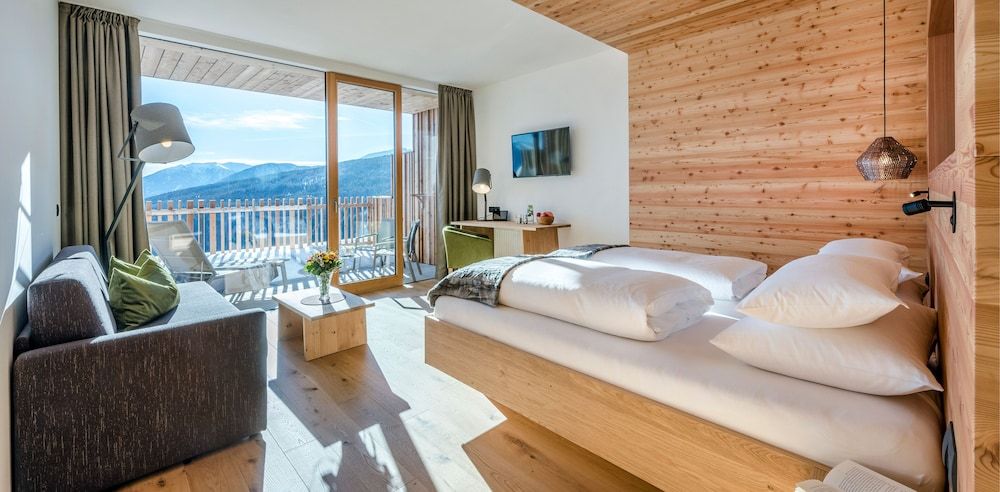 Panoramic Suite, 1 Bedroom, Terrace (Alpina)