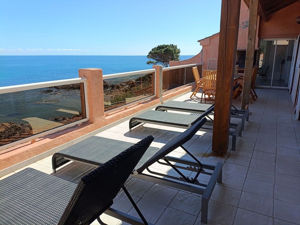 Apartment, Sea View