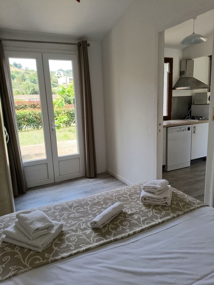Comfort Bungalow, 1 Bedroom, Terrace (4)