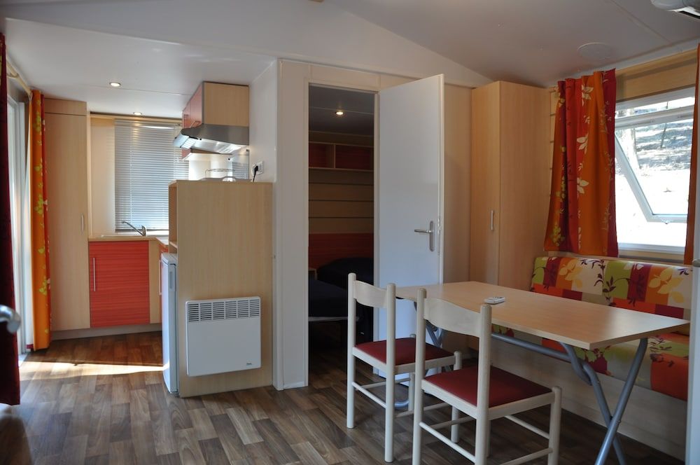 Mobile Home, 2 Bedrooms, Terrace