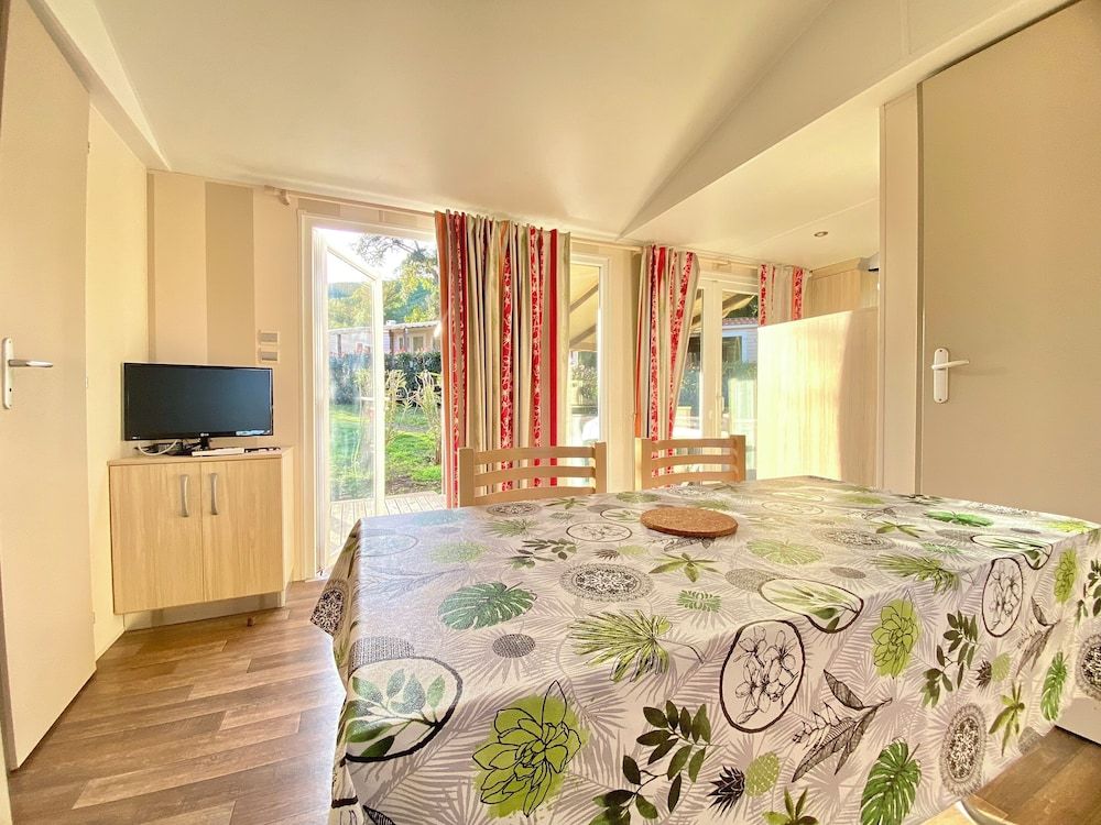 Mobile Home, 2 Bedrooms, Terrace