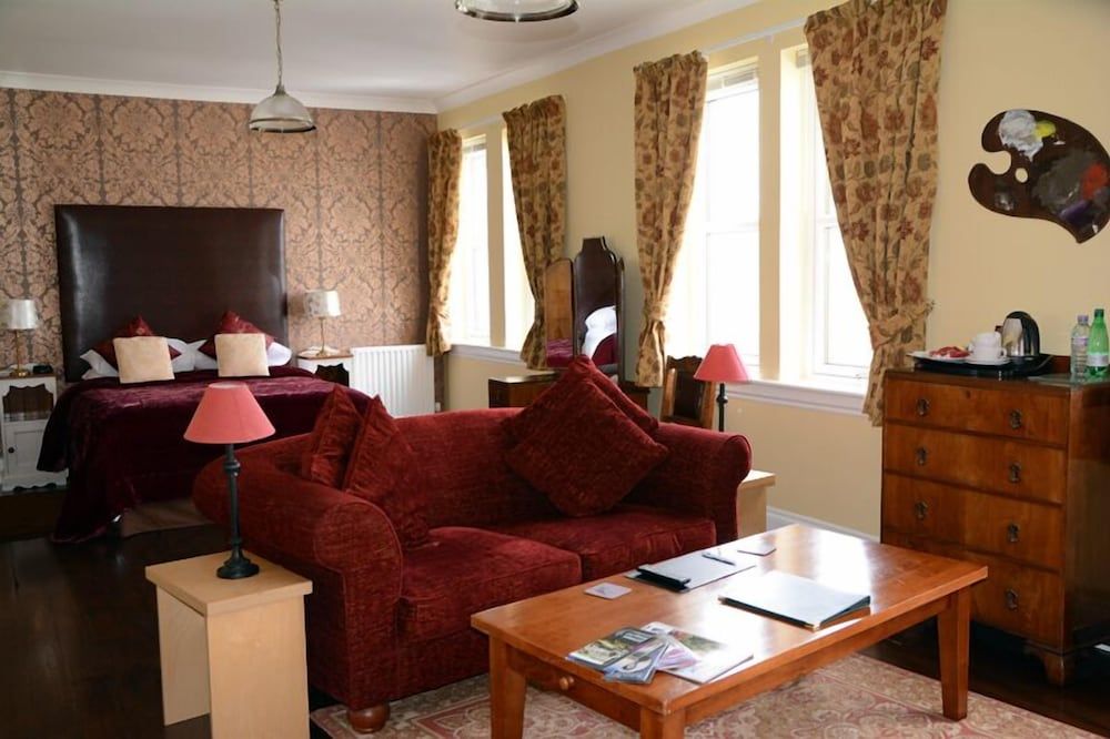 Superior Double Room, 1 King Bed, Valley View
