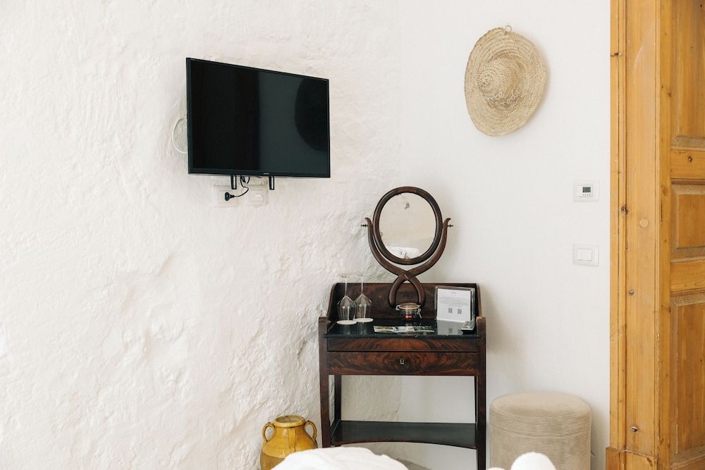 Corte Manfredi Deluxe Triple Room 7