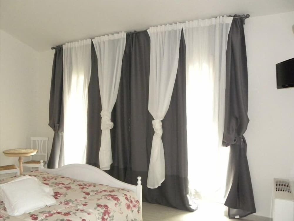 Deluxe Double Room, Garden View (Rondinella)