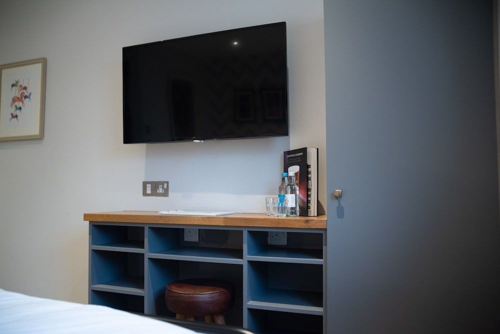 The Albert Arms Classic Double Room, 1 Double Bed 13