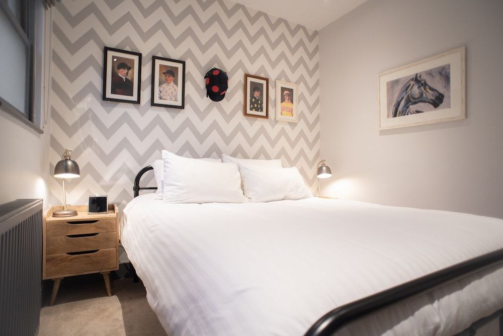 The Albert Arms Classic Double Room, 1 Double Bed 17