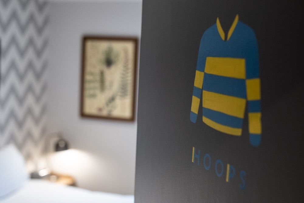 The Albert Arms Classic Twin Room, Multiple Beds 4