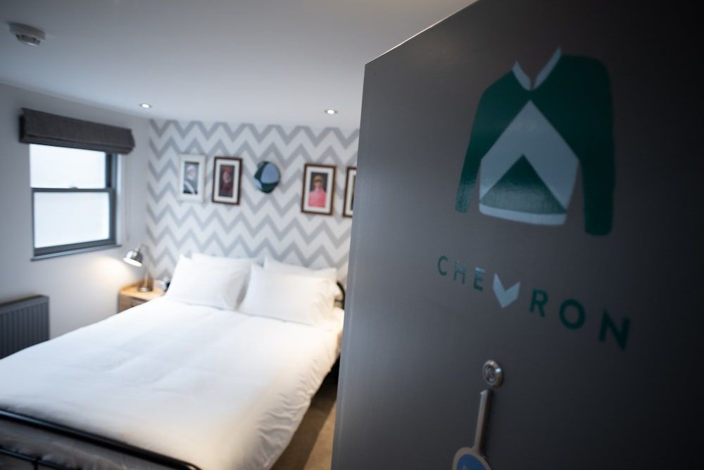 The Albert Arms Classic Double Room, 1 Double Bed 8