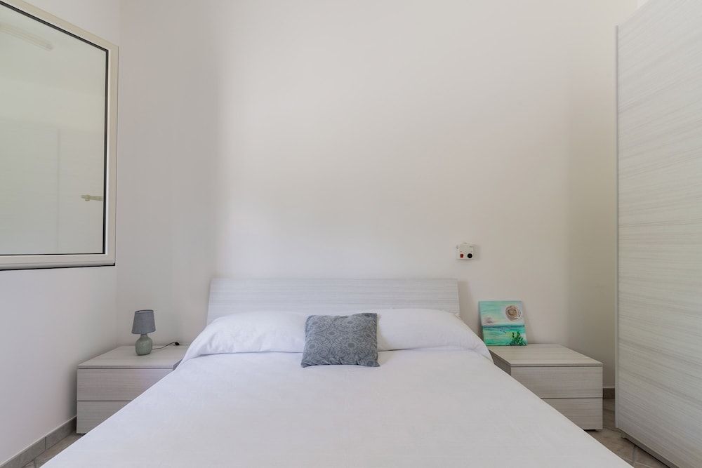 Basic Apartment