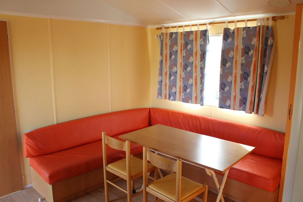Mobile Home, Accessible