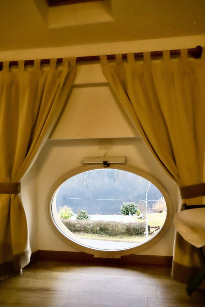 La Villa Del Lago Comfort Room 11