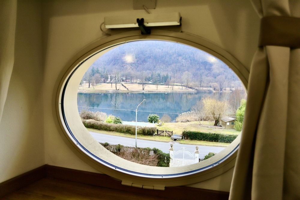 La Villa Del Lago Royal Cabin 20