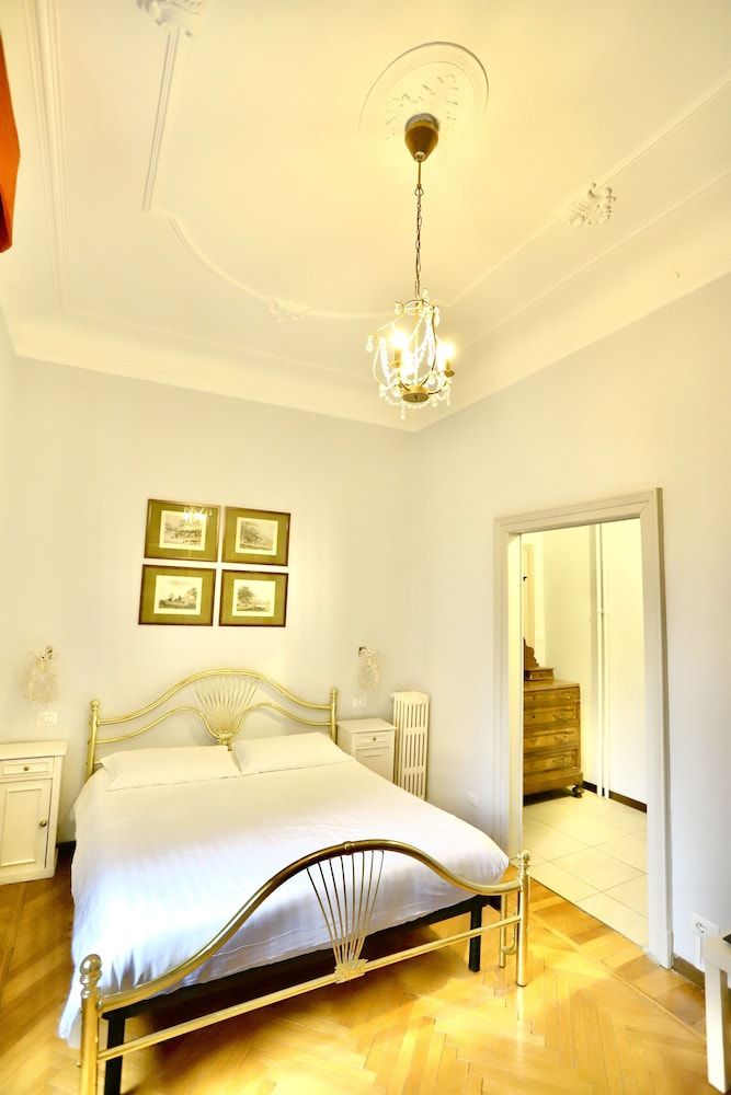 La Villa Del Lago Royal Cabin 13