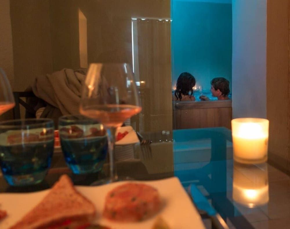 Double Room, Hot Tub