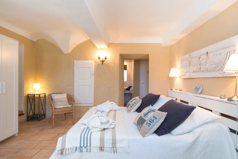 Double Room, Hot Tub