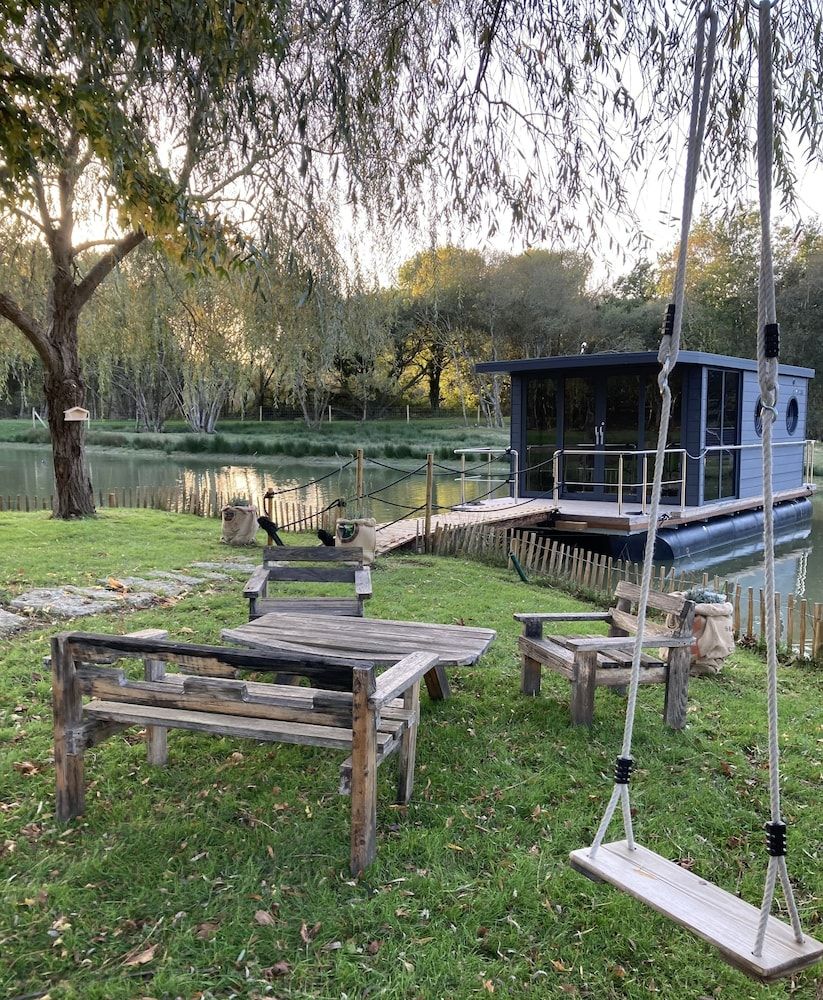 Superior House, 1 Bedroom, Non Smoking, Lake View