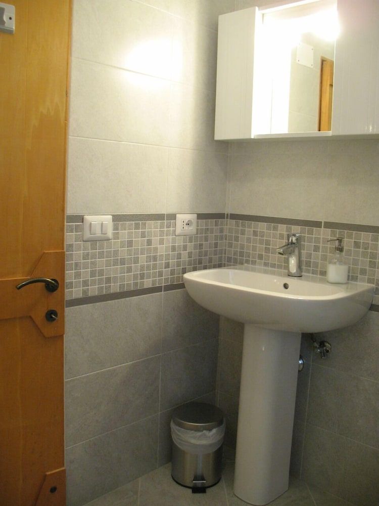 Suite (private external bathroom - 1)