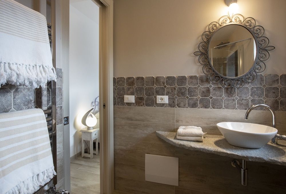 Deluxe Double Room, Partial Sea View (Lavanda)