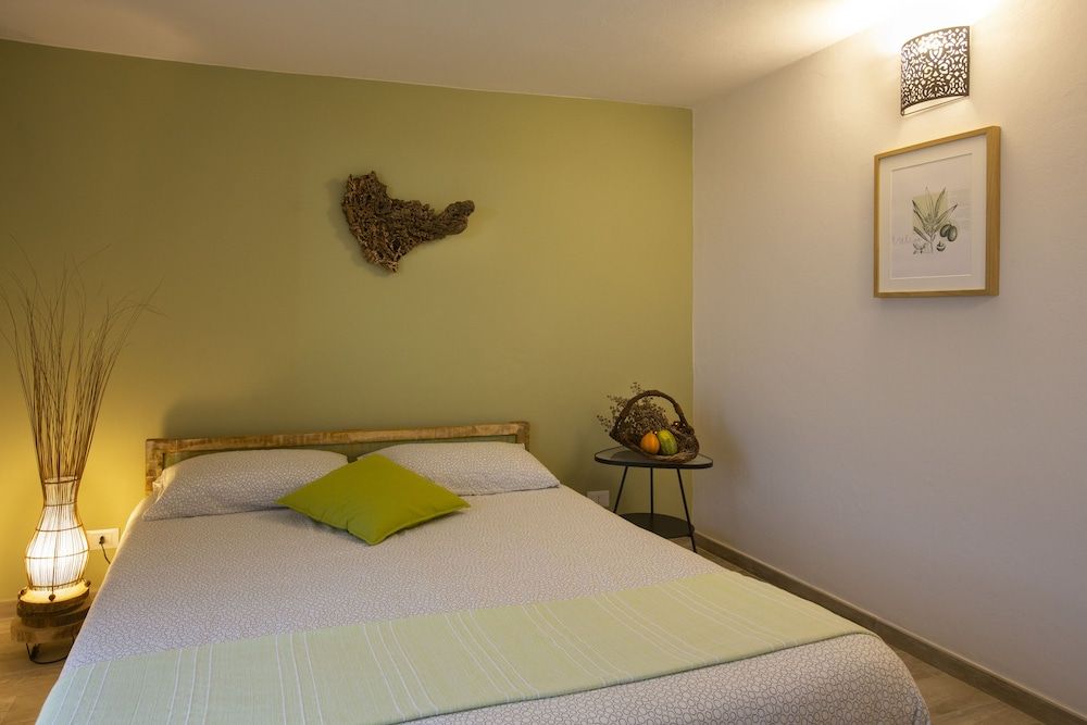 Deluxe Double Room, Partial Sea View (Ulivo)