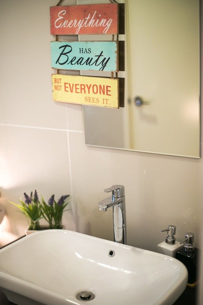 Econest Apartment Minimalist Cozy Family Suite 11