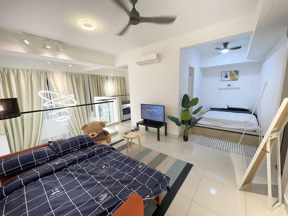 Eco Botanic Duplex KTV Unit Luxury Townhome, 3 Bedrooms, Sauna, City View 3