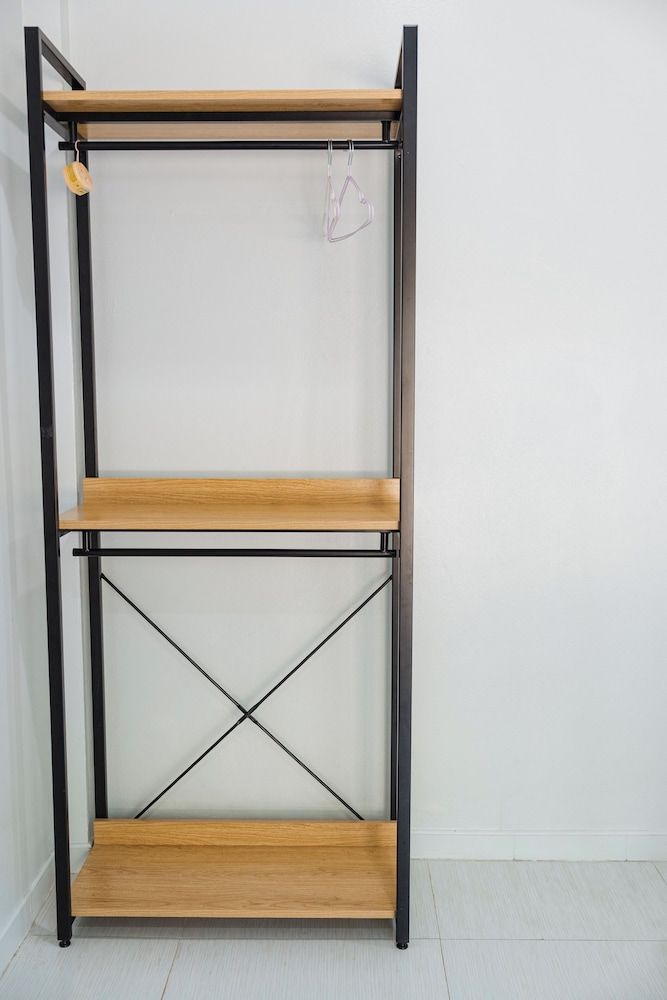 Baan Sabuy Jung Basic Twin Room 8