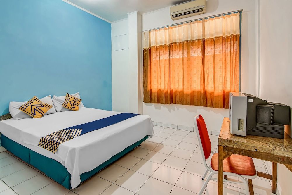Spot ON 90964 Hotel Margadana Basic Double Room 3