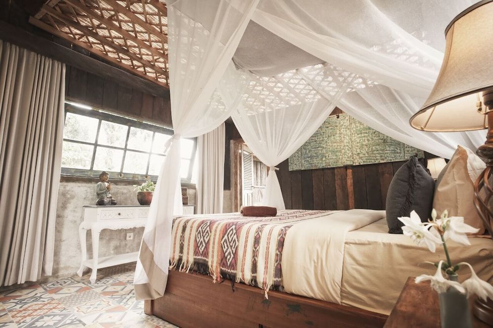 Deluxe Room, 1 Queen Bed, Garden View, Mountainside