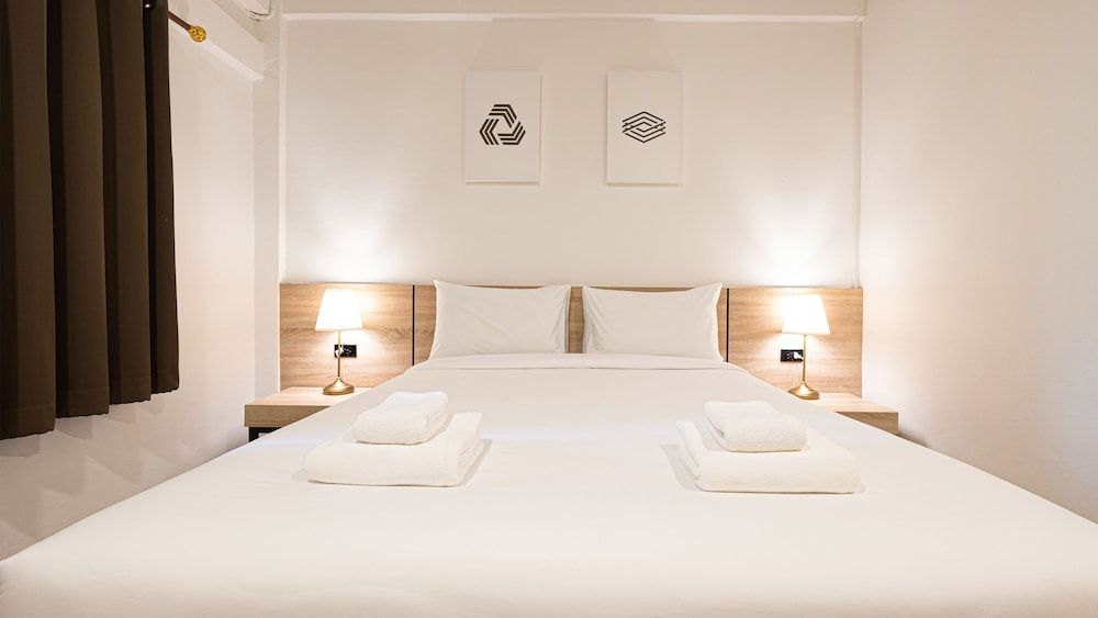 B2 Phayao Boutique & Budget Hotel Superior Double Room, 1 Bedroom 2