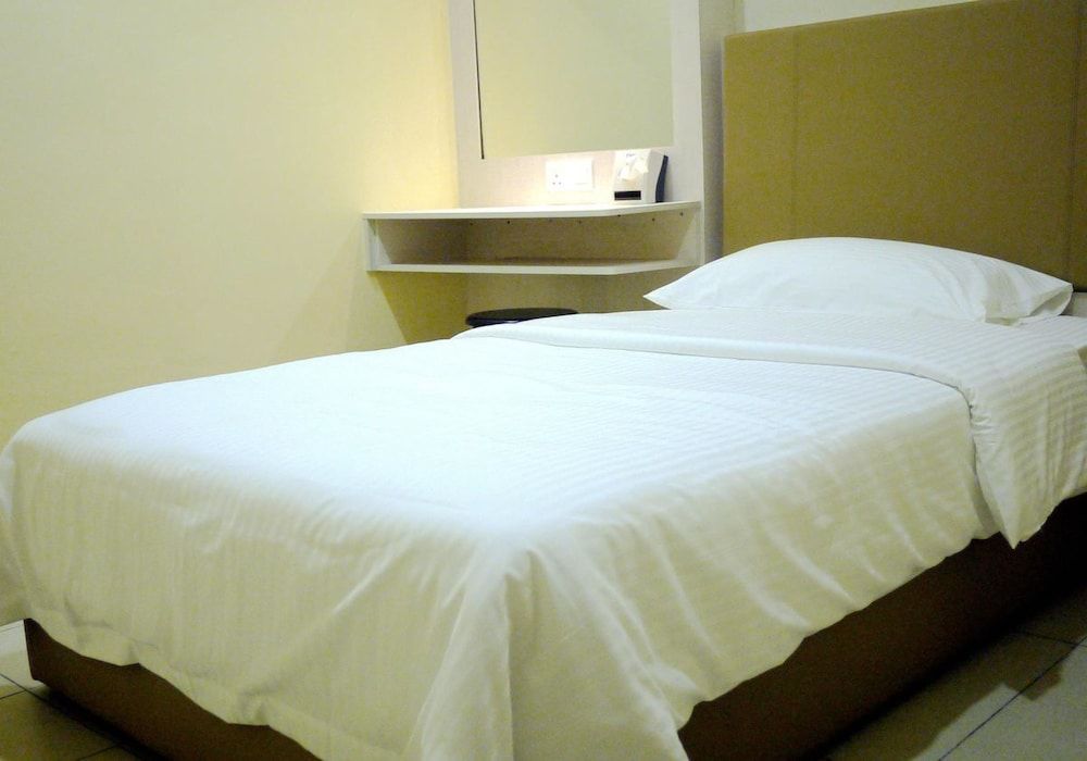 RG Grand Hotel Standard Room