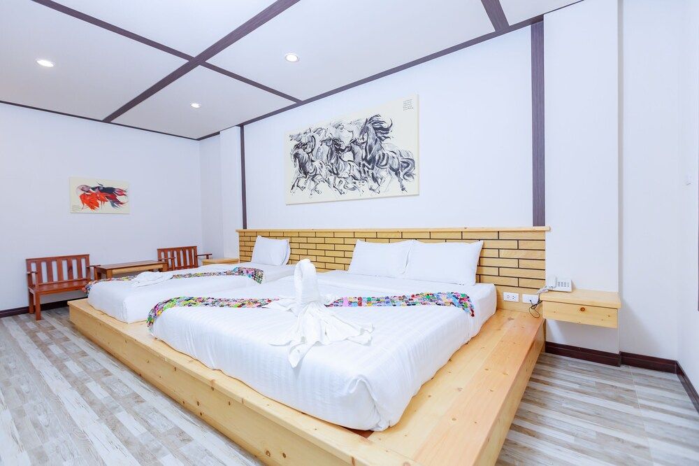 Saline Hot Spring Resort Deluxe Triple Room