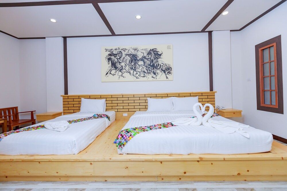 Saline Hot Spring Resort Deluxe Triple Room 2