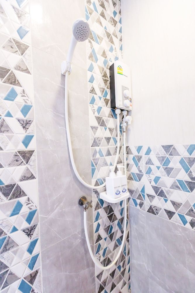 Saline Hot Spring Resort Deluxe Double Room 6