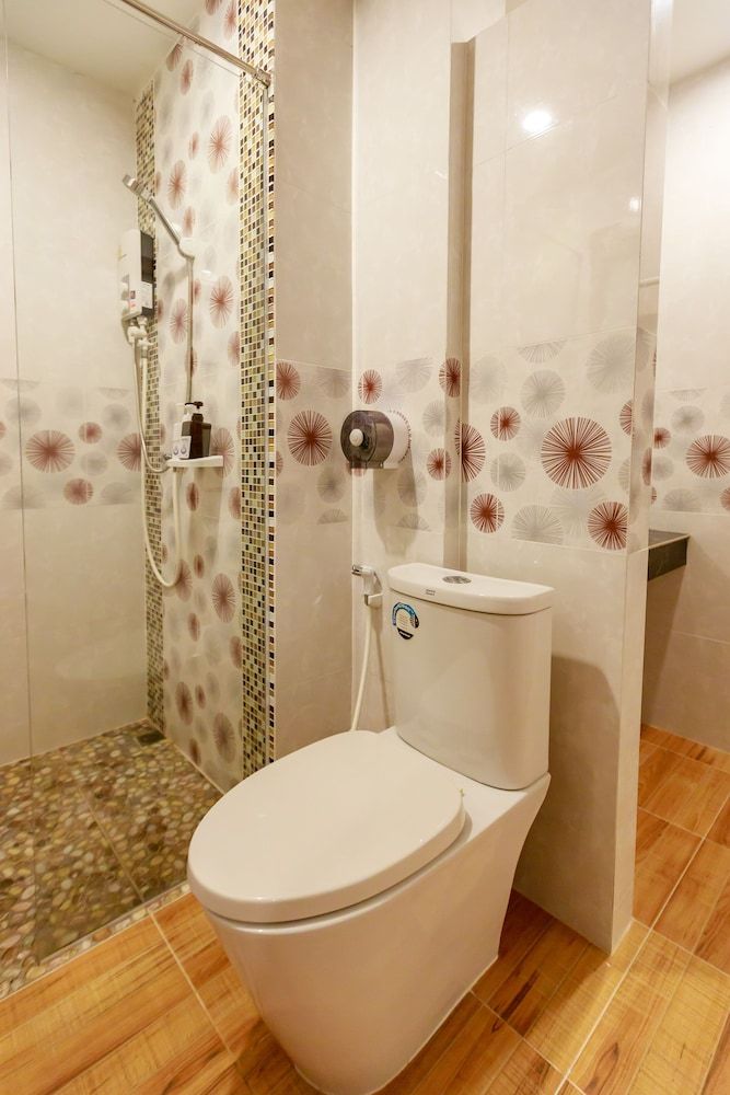 Saline Hot Spring Resort Deluxe Triple Room 6