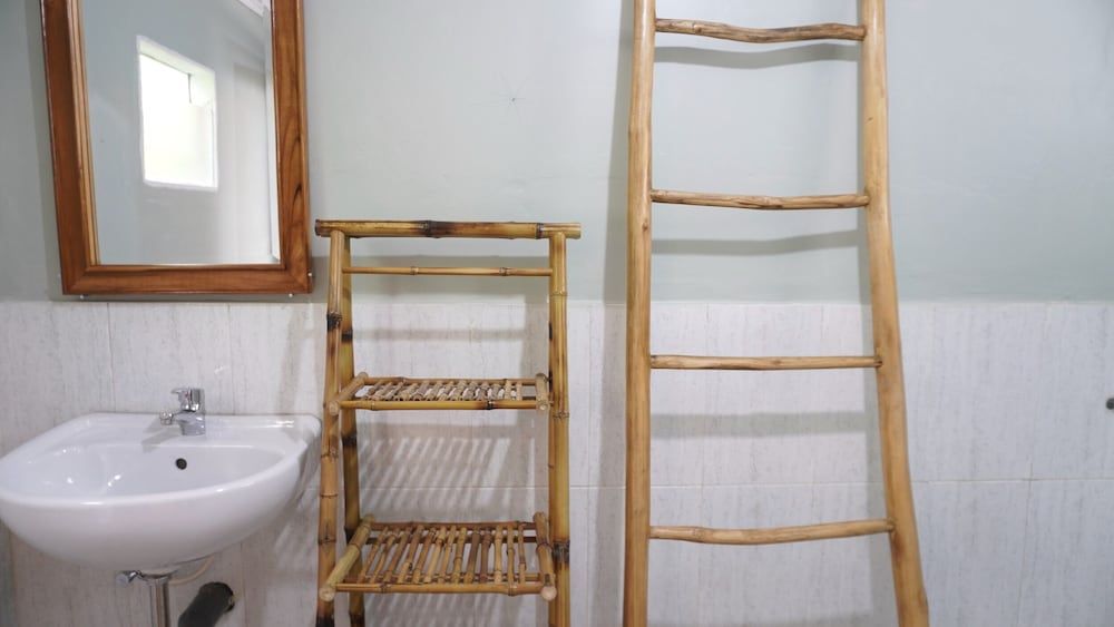 Alinson Sunset Hill By Zuzu Family Cabin 4