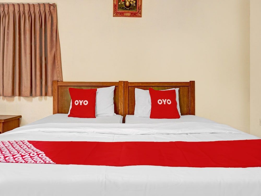 Capital O 90596 Hotel Griya Astoeti Family Suite 3