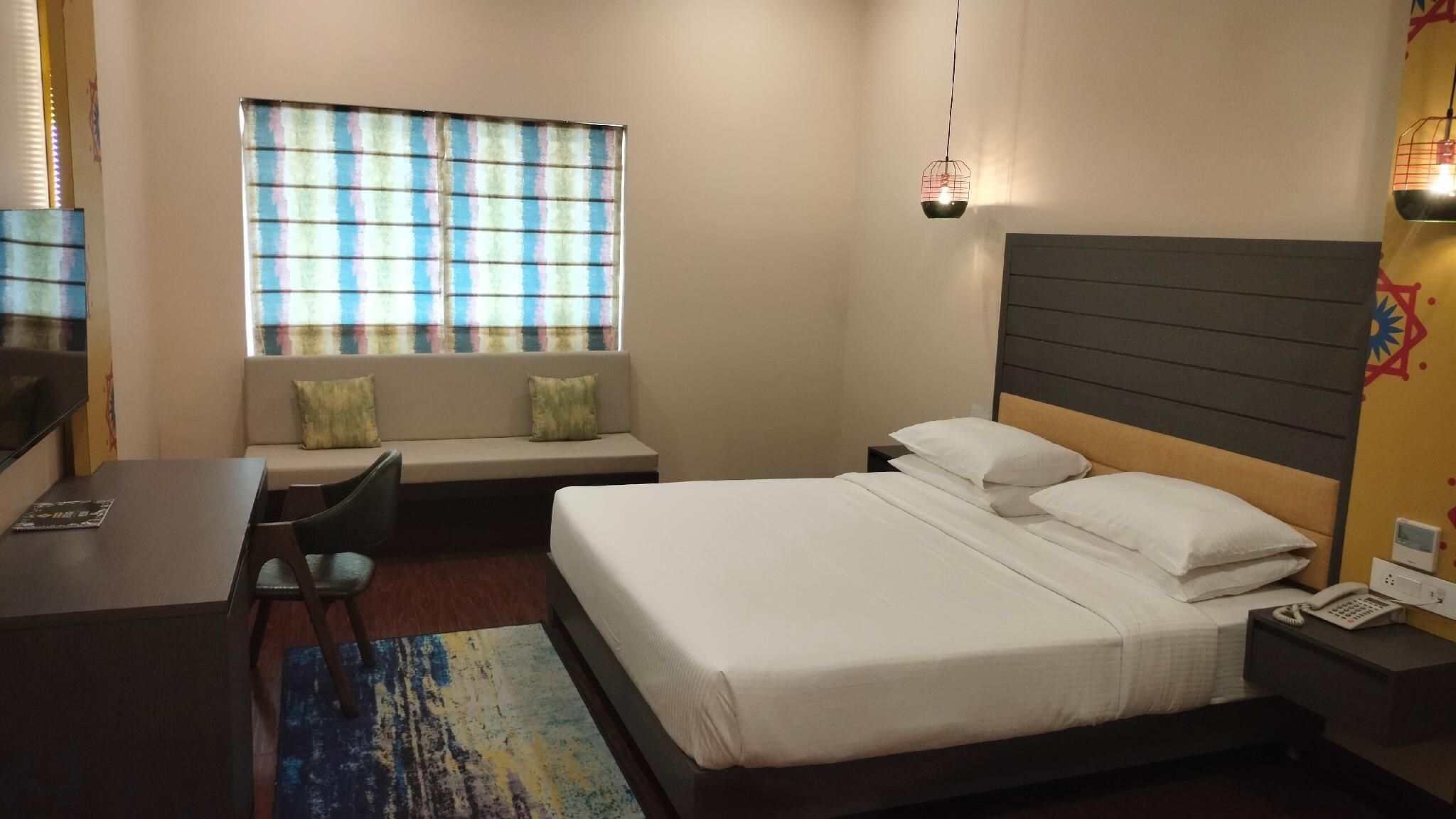 Superior King Suite