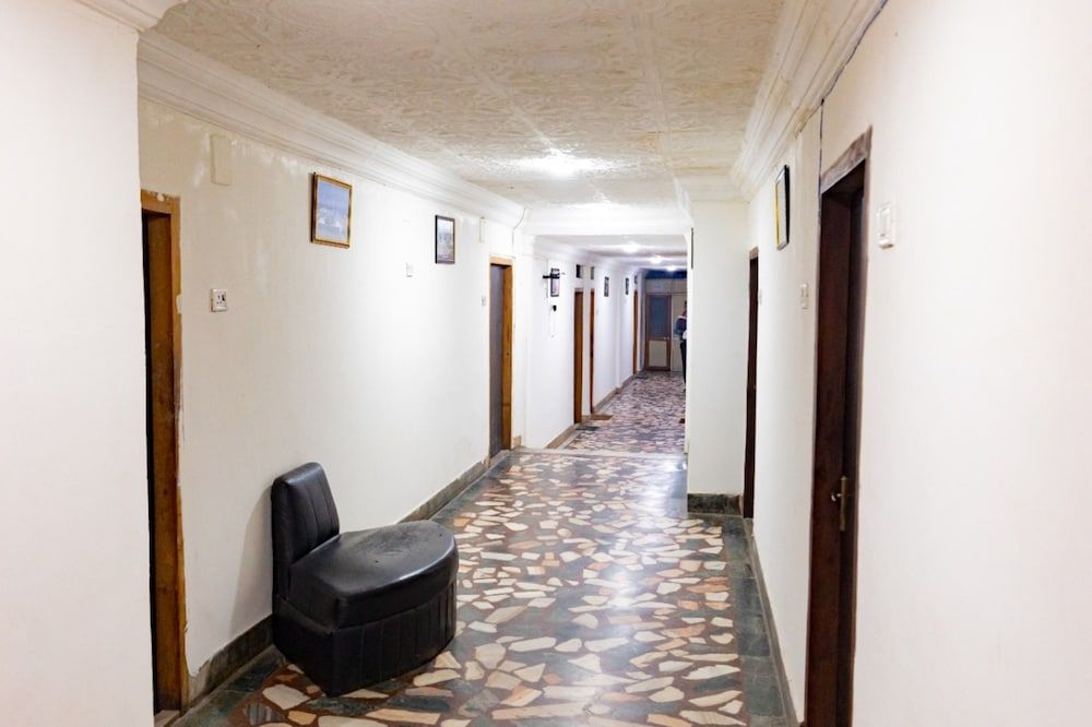 undefined Hotel Deendayal 3