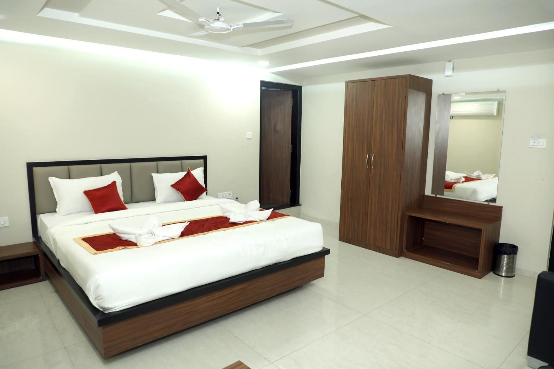 undefined VOV Hotels Vijayapura 10