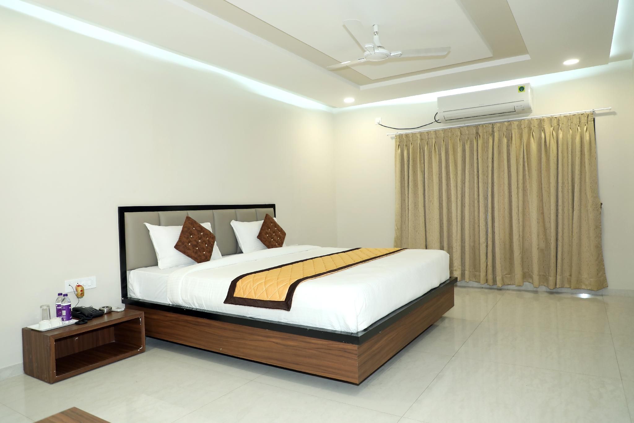 undefined VOV Hotels Vijayapura 9