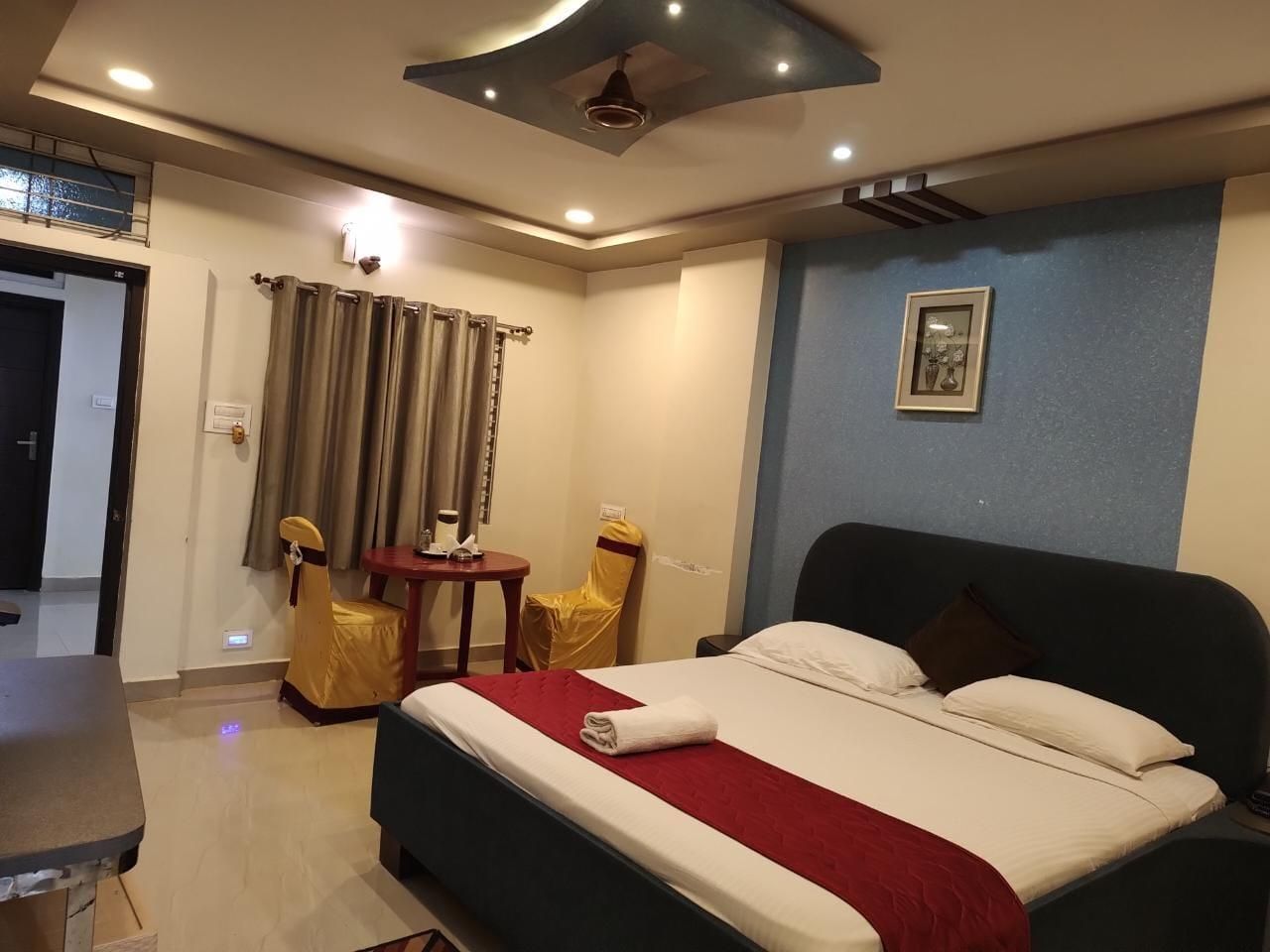 Deluxe AC Room