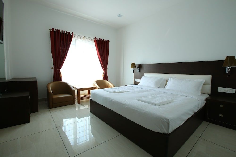 Hotel Theertha International Executive Room 3