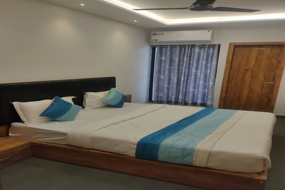undefined Hotel Fun Imperial Morbi 6