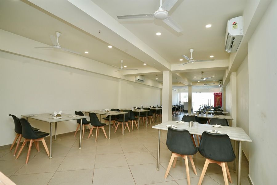 undefined Hotel Sparsh Inn Morbi 4
