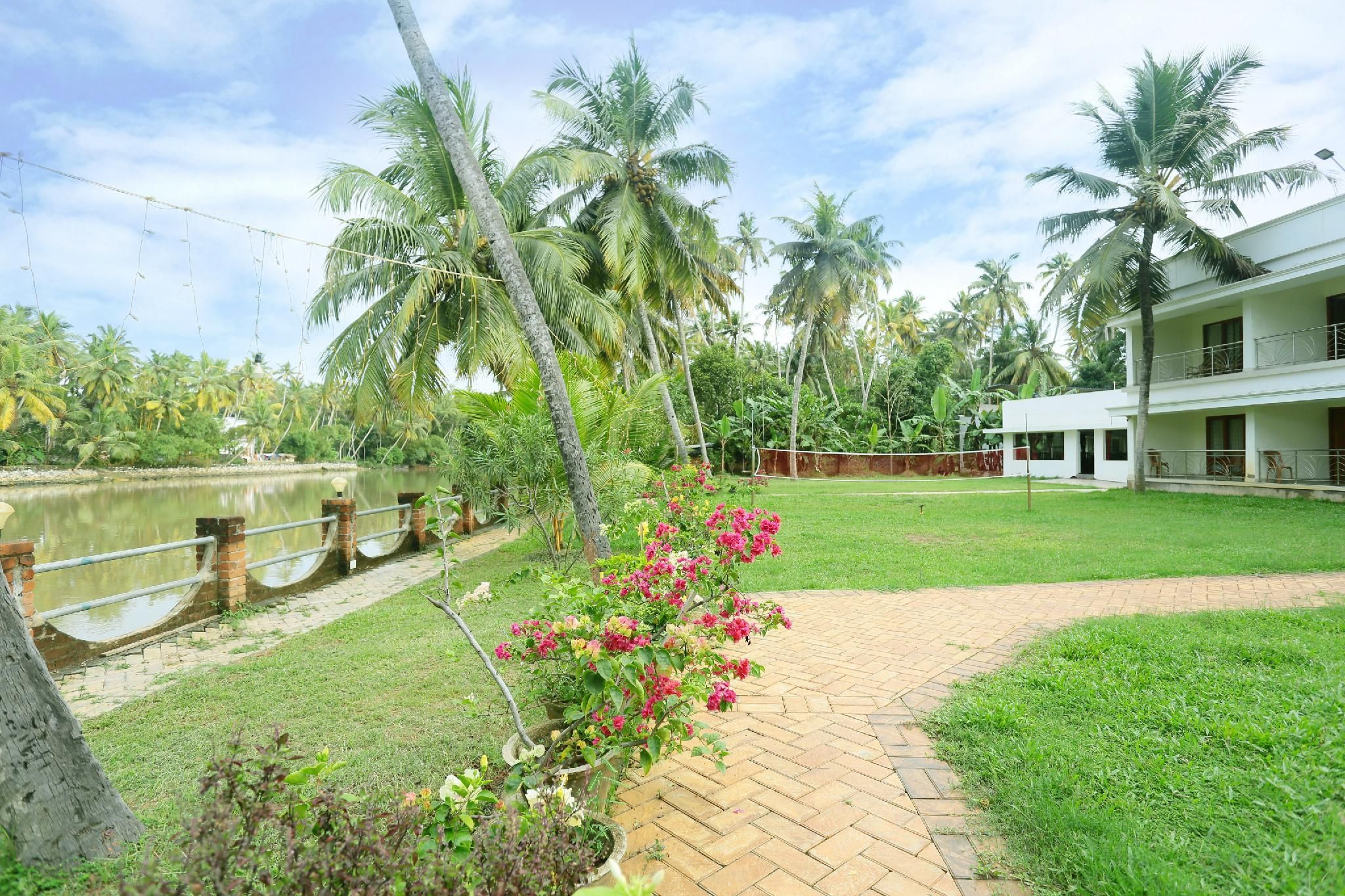 undefined OYO 22567 Travancore Island Resort 4