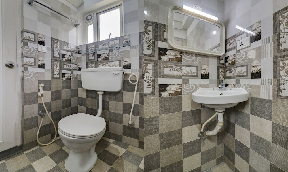 Itsy Hotels Ushodaya Royal Residency Deluxe Double Room 6