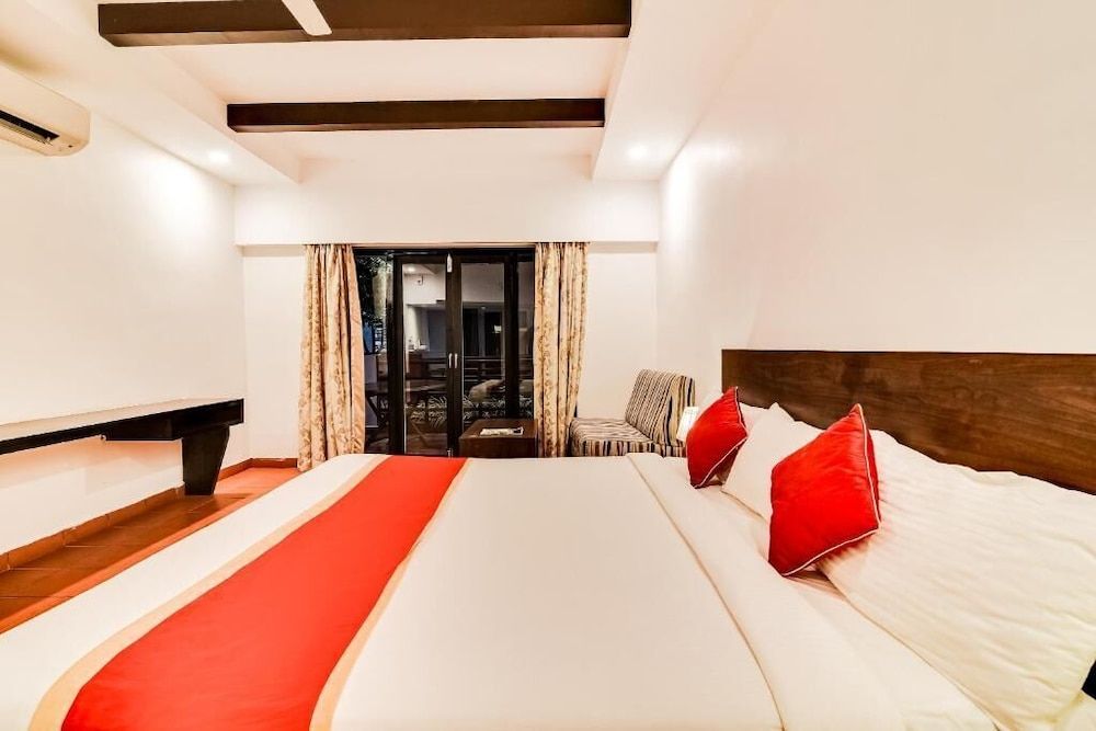 Totapuri Rooms