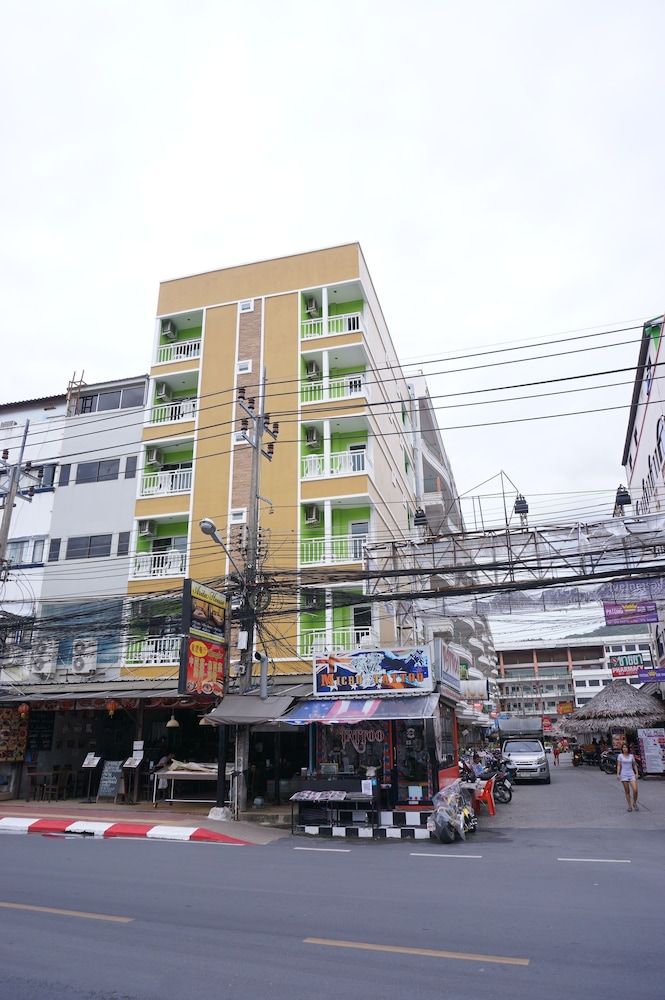 undefined Arita House 5