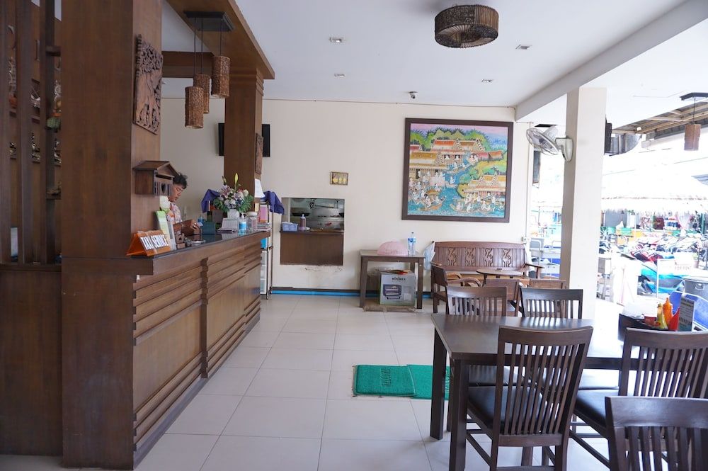 undefined Arita House 6