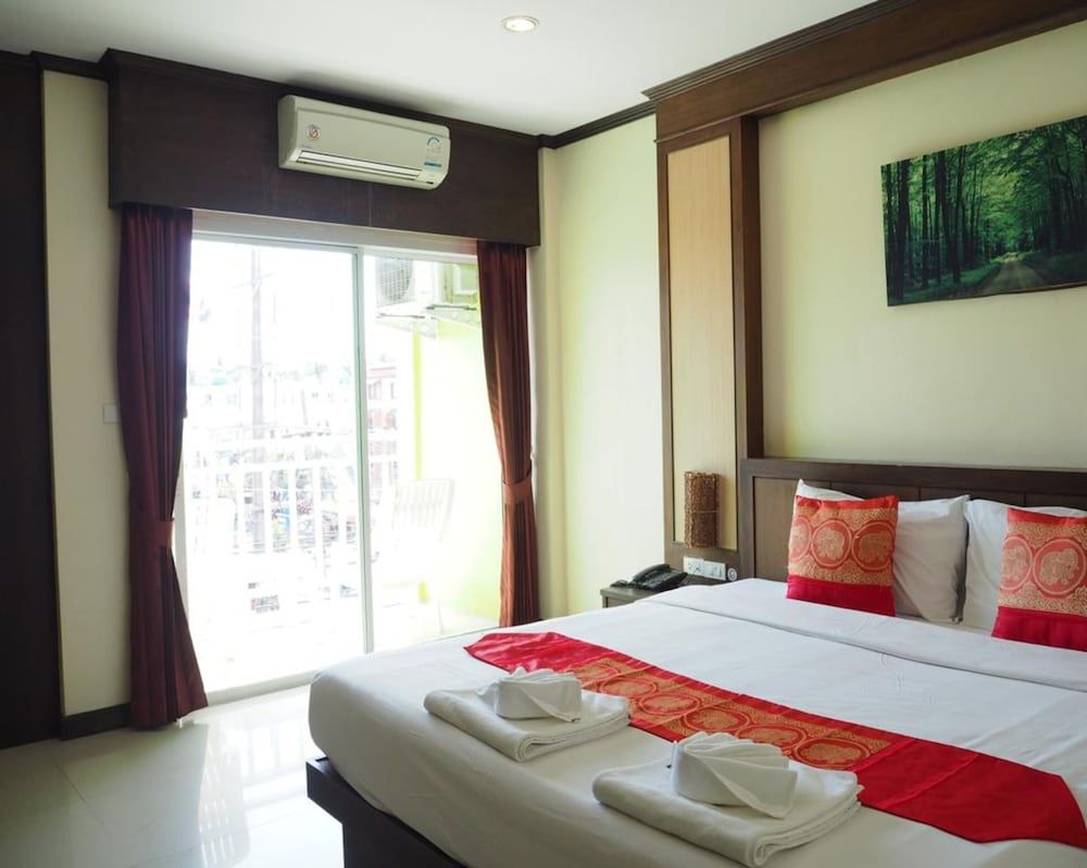 Arita House Family Room, 2 Bedrooms